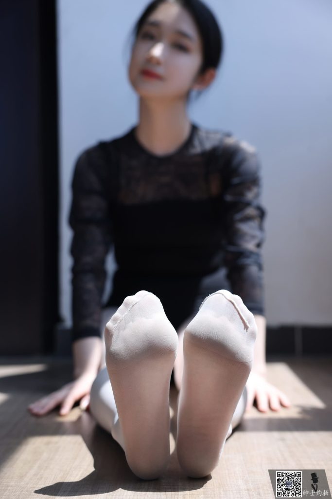 81