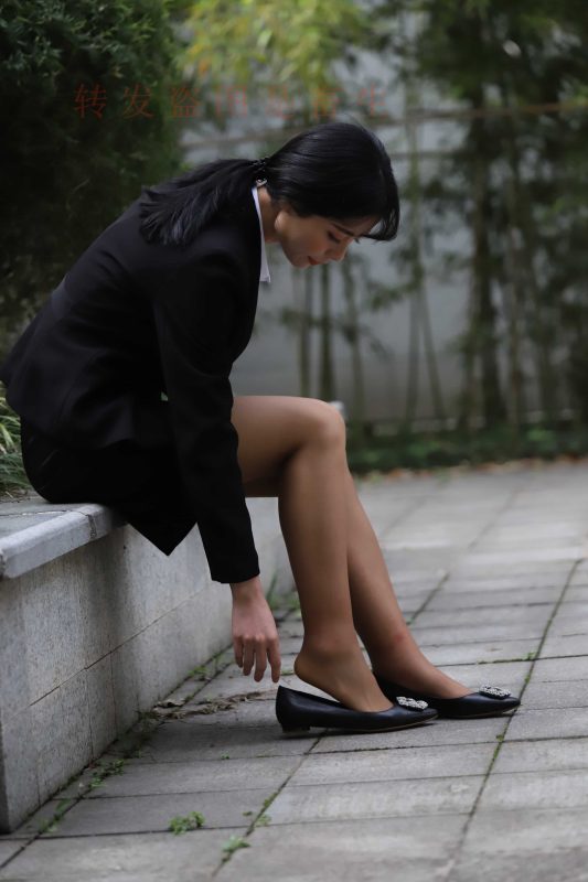 大西瓜爱牙膏-2018 4月活动 模特2（二） 职业装薄灰-图宝宝