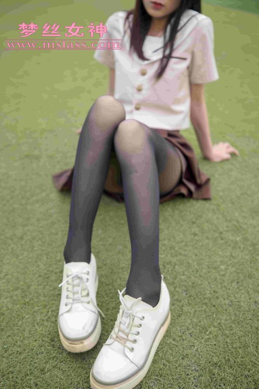 [MSLASS梦丝女神] 2019.05.02 雪馨 学院的JK黑丝袜 [80P451MB]-图宝宝