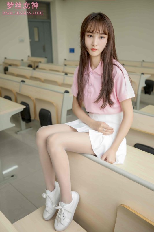 [MSLASS梦丝女神] 2019.05.27 小兔 校园黑丝和白丝的可爱 [87P478MB]-图宝宝