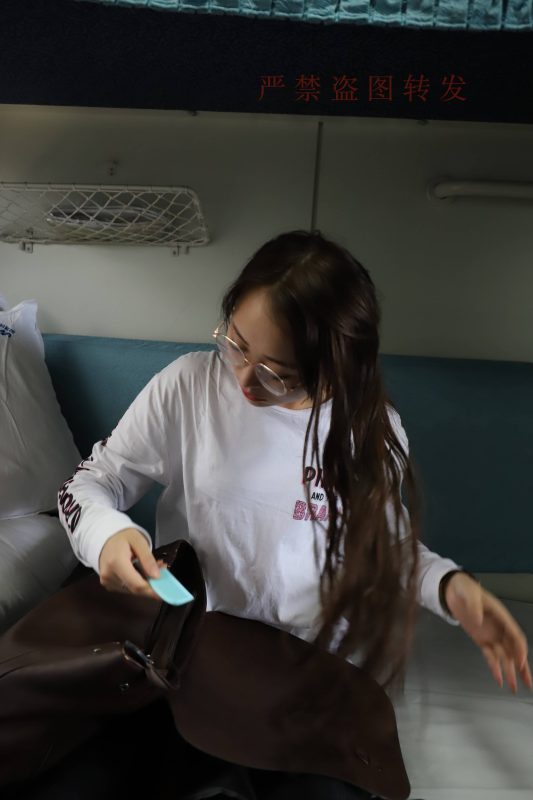 大西瓜爱牙膏-2018 5月活动 模特1（一） 船袜-图宝宝