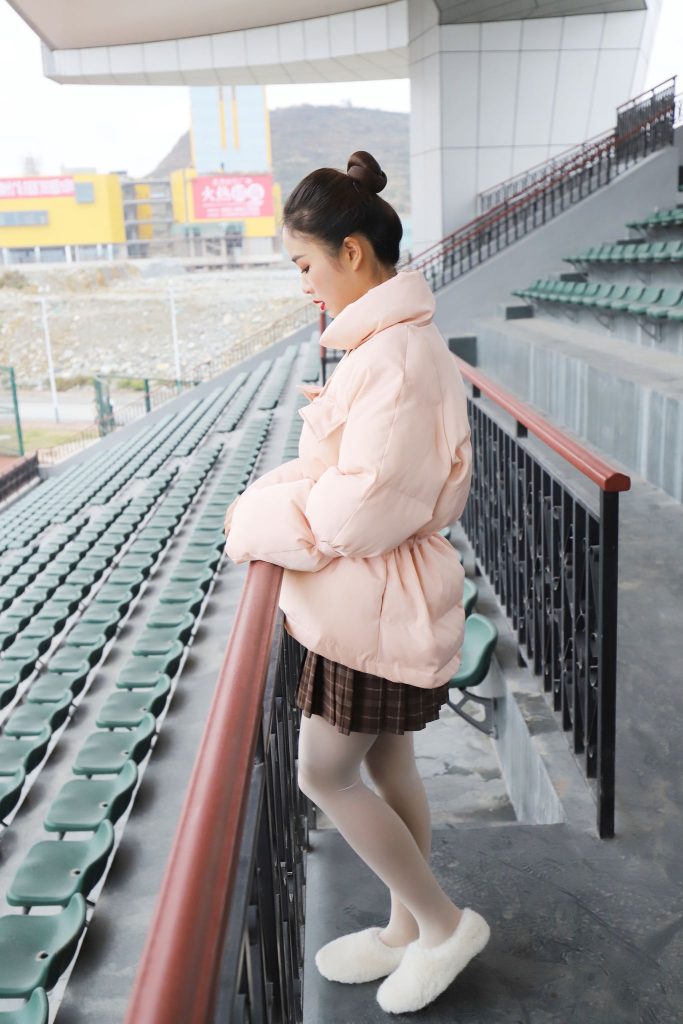 大西瓜爱牙膏-2019 2月活动 模特4（四） 白丝 [274P+1V/1.49G]-图海