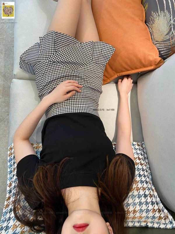 ISS系列 No.040 小婷 [103P+1V547M]-图宝宝