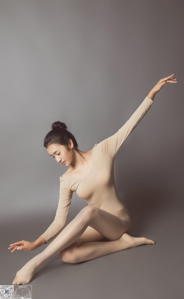 [GALLI嘉丽]舞蹈生日记 134 – 子墨[63P/223MB]-图海