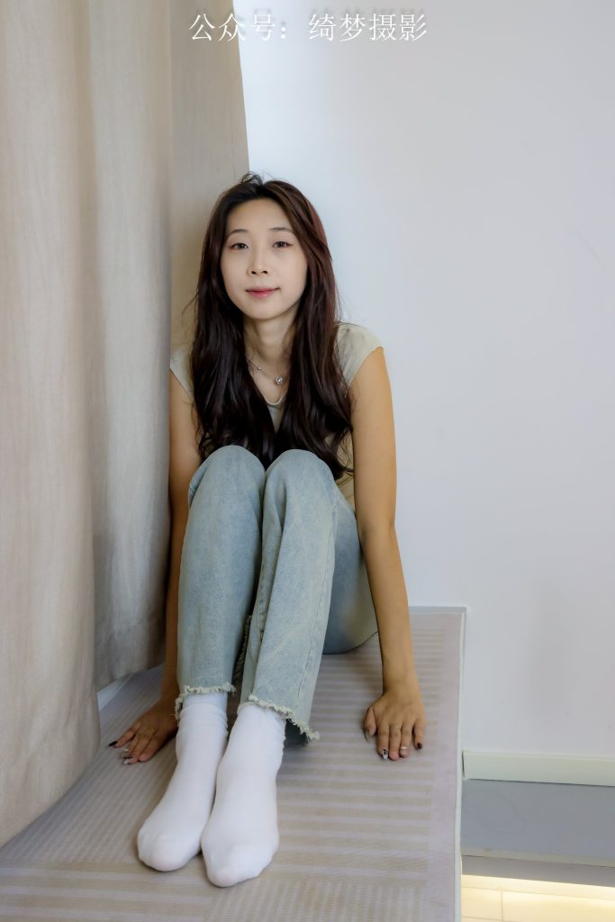 绮梦摄影 2024.09.18 NO.026 秋月 珍藏无修无水印版[660P+2V／17.2GB]-图宝宝