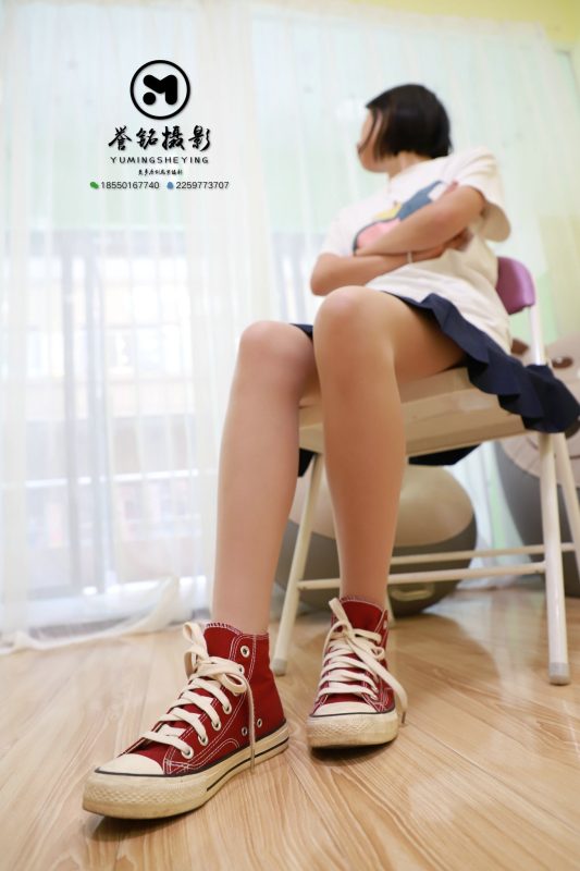 [誉铭传媒]袜足摄影 2019年 NO.070[106P／587MB]-图宝宝