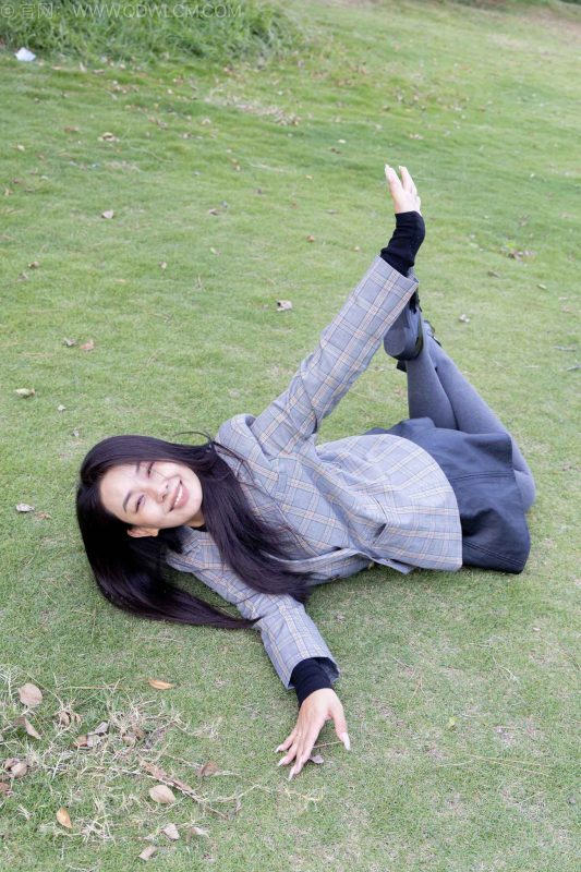 物恋传媒 NO.2559 岚岚-皮鞋、厚灰丝、穿袜子[255P+1V／7.78GB]-图宝宝