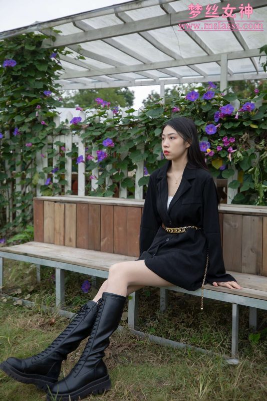 [MSLASS梦丝女神]2021.10.21 新模超细腿 娜贝儿[40P/206MB]-图宝宝