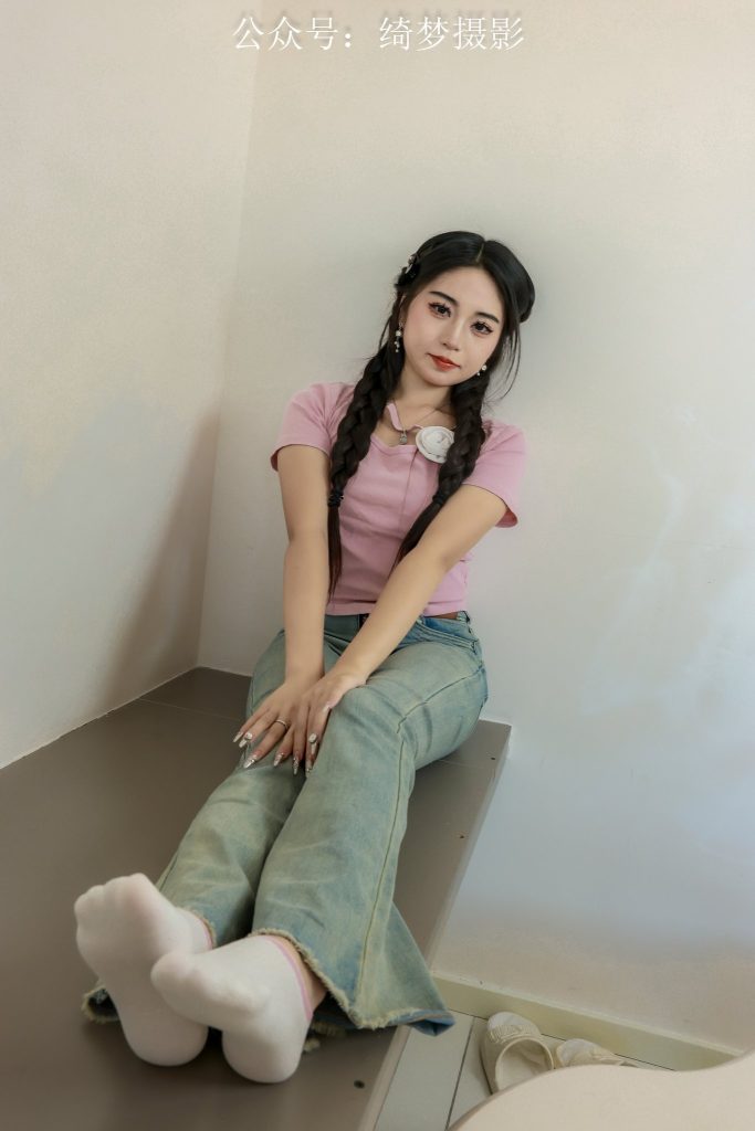 绮梦摄影 2024.09.14 NO.023 涵涵 珍藏无修无水印版[600P+2V／11.2GB]-图宝宝