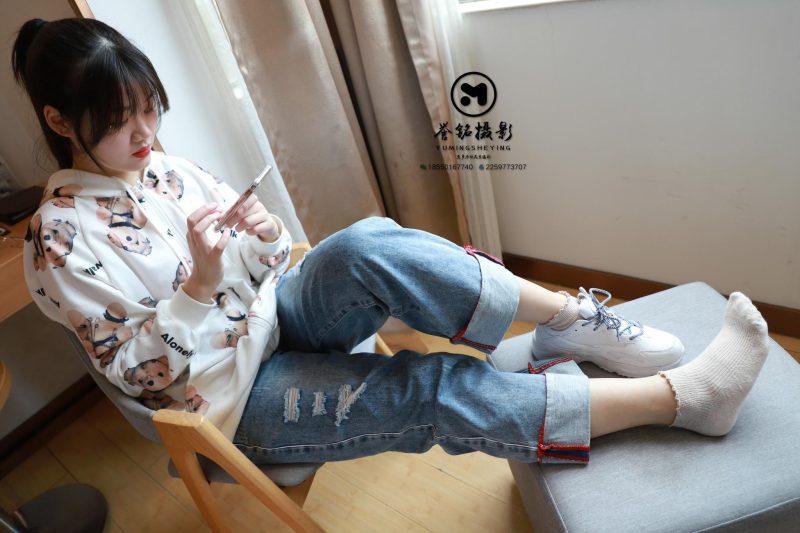 [誉铭传媒]袜足摄影 2019年 NO.080[100P／670MB]-图宝宝