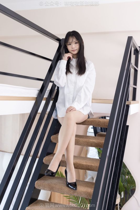 [BoBoSocks袜啵啵]NO.623 甜甜圈-高跟鞋、薄肉丝[150P+1V／5.57GB]-图宝宝