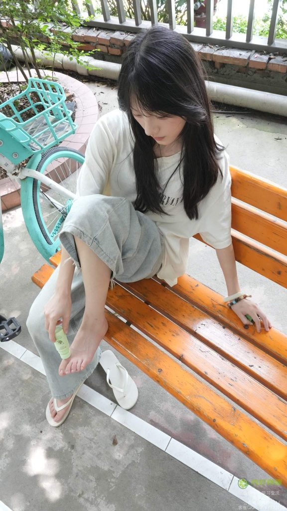 青柠映画 NO.042 - 阿慌 共享单车裸足[133P+2V／9.45GB]-图海