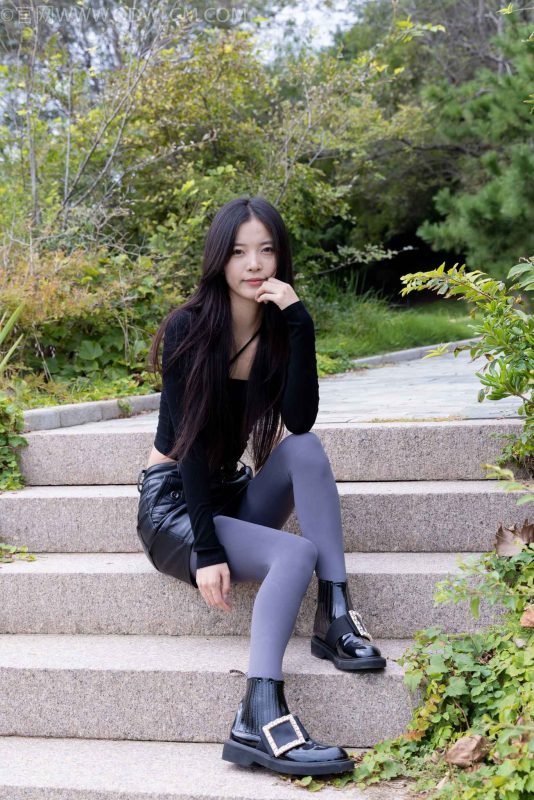 物恋传媒 NO.2549 茯苓-短靴、厚灰丝[250P+1V／6.29GB]-图宝宝