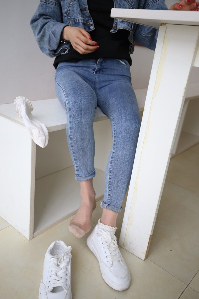 大西瓜爱牙膏-2019 10月活动 模特3（三） 裤里丝+蕾丝短袜 [168P+1V/968M]-图海