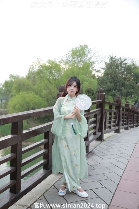 丝恋摄影 NO.040 小梦-古装汉服  白色绣花鞋 超薄肉丝 金色脚链[276P+1V／5.51GB]-图宝宝