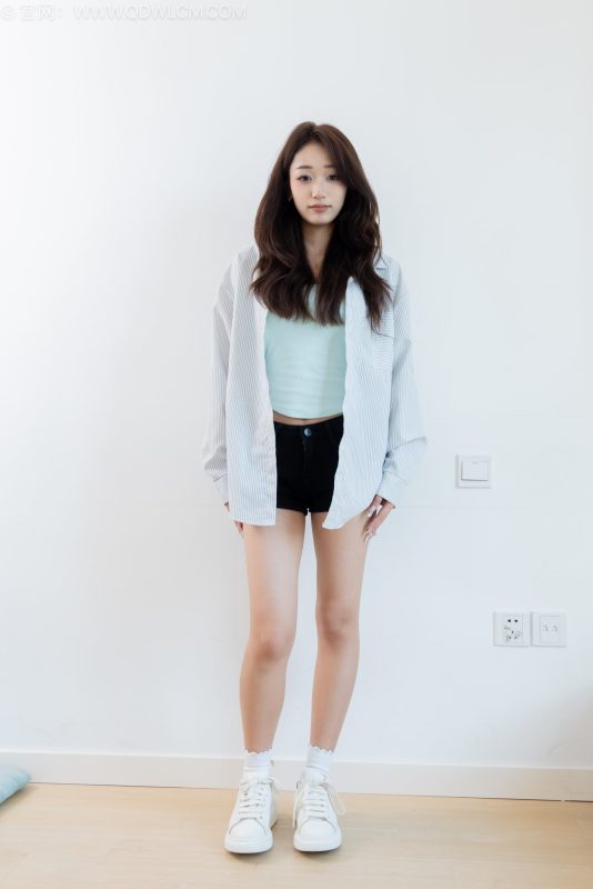 物恋传媒 NO.2569 半夏-板鞋、纯白棉袜、裸足[149P+1V／3.29GB]-图宝宝