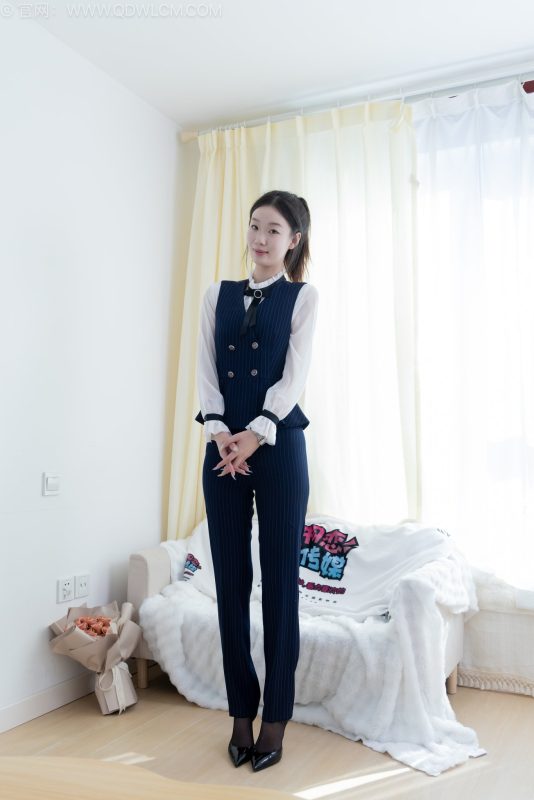 物恋传媒 NO.2578 水蜜桃-高跟鞋、薄黑丝、银行制服、裤里丝[157P+1V／4.09GB]-图宝宝