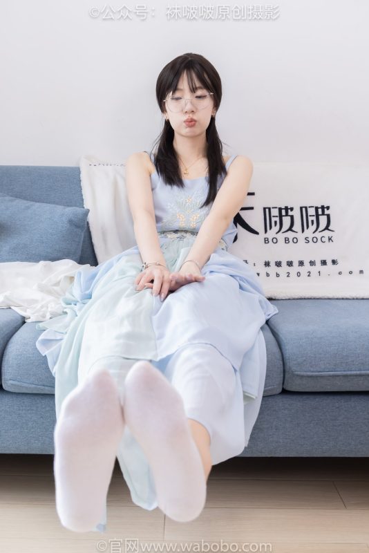 [BoBoSocks袜啵啵]NO.643 小甜豆-汉服、白船袜、薄肉丝、裸足[164P+1V／6.66GB]-图宝宝