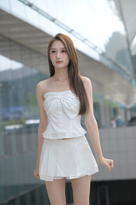 精选街拍作品 NO.6639 小桂圆白裙美腿[161P／177MB]-图宝宝