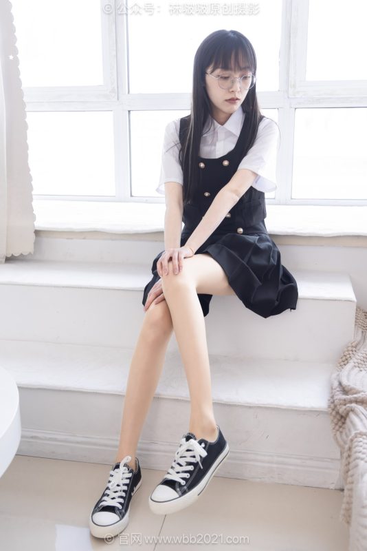 [BoBoSocks袜啵啵]NO.657 稚予-板鞋、帆布鞋、油亮薄肉丝、裸足、jk制服[155P+1V／4.90GB]-图宝宝