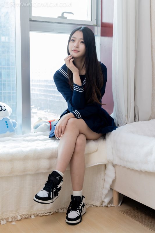 物恋传媒 NO.2655 豆蔻-jk制服、板鞋、白棉袜、裸足[157P+1V／4.18GB]-图宝宝
