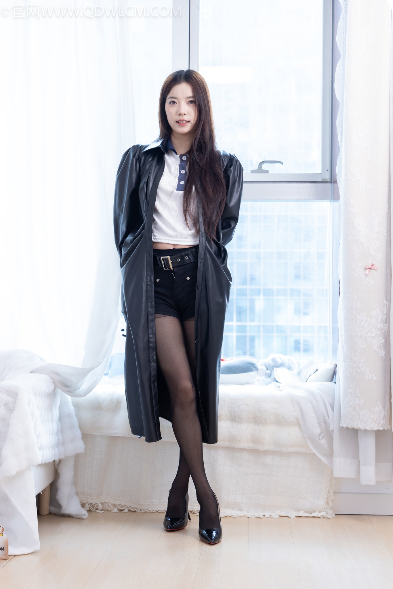 图片[2]-物恋传媒 NO.2674 茯苓-高跟鞋、薄黑丝、短肉丝、裸足[178P+1V／4.54GB]-图宝宝