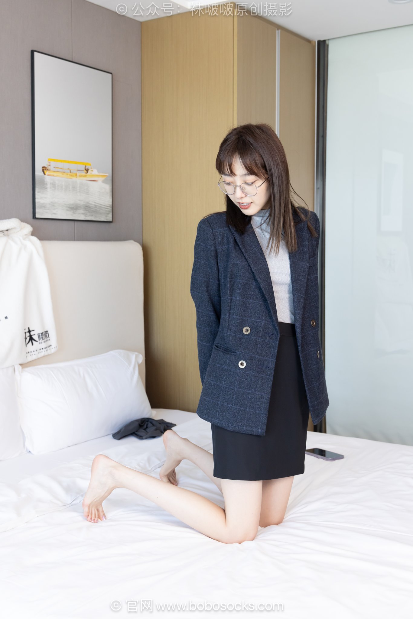 图片[2]-[BoBoSocks袜啵啵]NO.709 稚予-平底鞋、厚灰丝、裸足、ol制服[156P+1V／6.12GB]-图宝宝