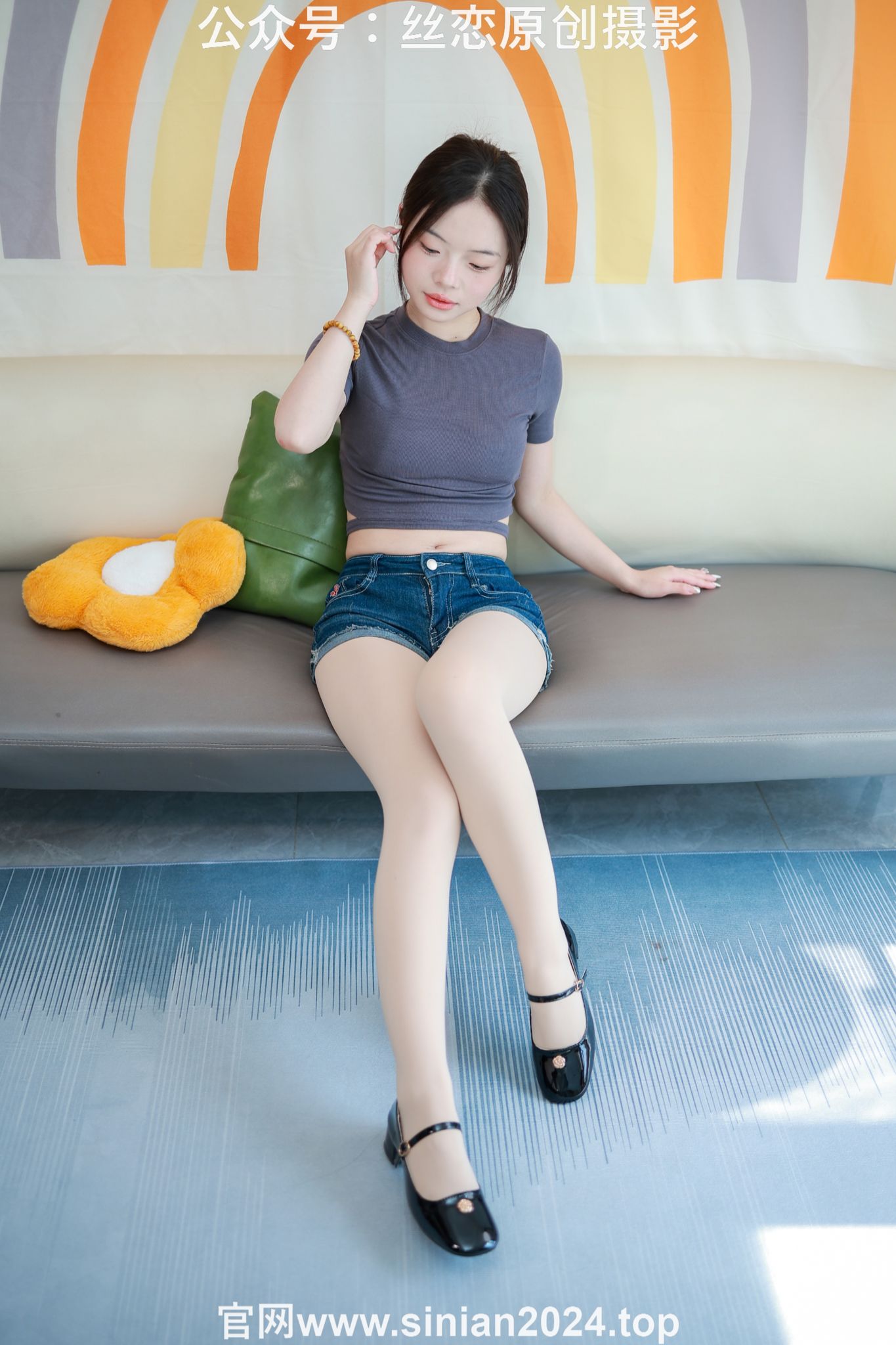 图片[3]-丝恋摄影 NO.067 麦麦-学院风制服 过膝白袜 黑色乐福鞋[286P+1V／4.30GB]-图宝宝