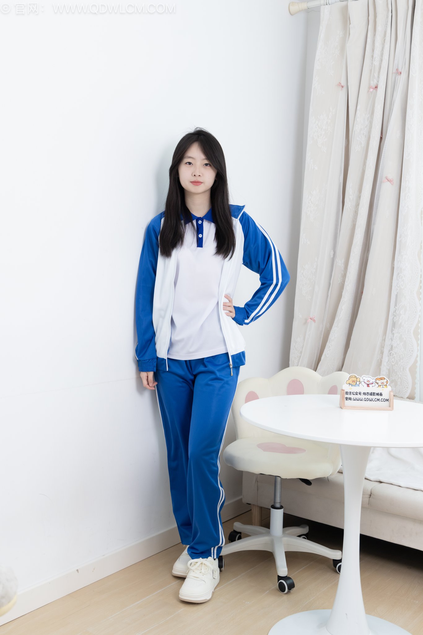 图片[2]-物恋传媒 NO.2696 萌萌-板鞋、白棉袜、裸足、半脱袜子、校服[194P+1V／5.84GB]-图宝宝
