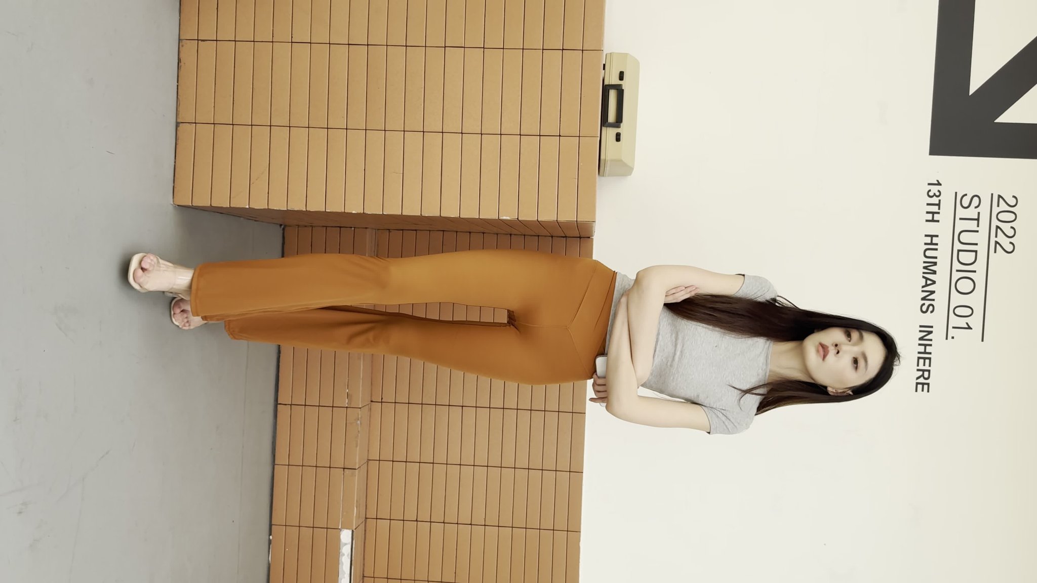 图片[2]-橙子摄影 NO.0067 – 冰冷岩红（下）[1V／6.98GB]-图宝宝