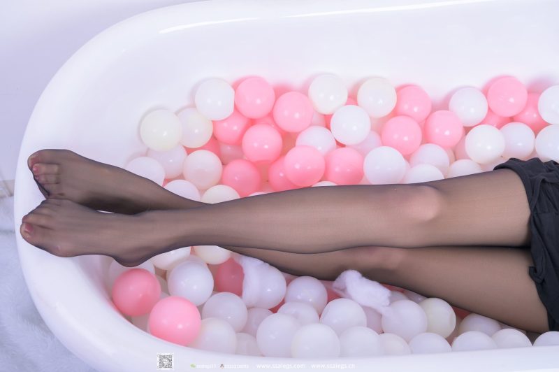[SSA丝社]超清写真 NO.513 素素 黑丝袜写真（下）[129P／1.48GB]-图宝宝