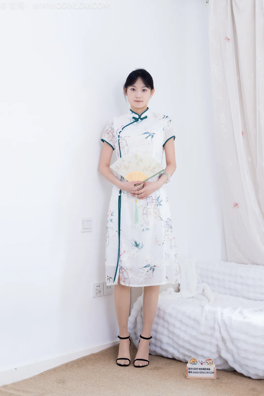 图片[1]-物恋传媒 NO.2761 山奈-高跟凉鞋、薄肉丝、裸足、旗袍[150P+1V／5.64GB]-图宝宝