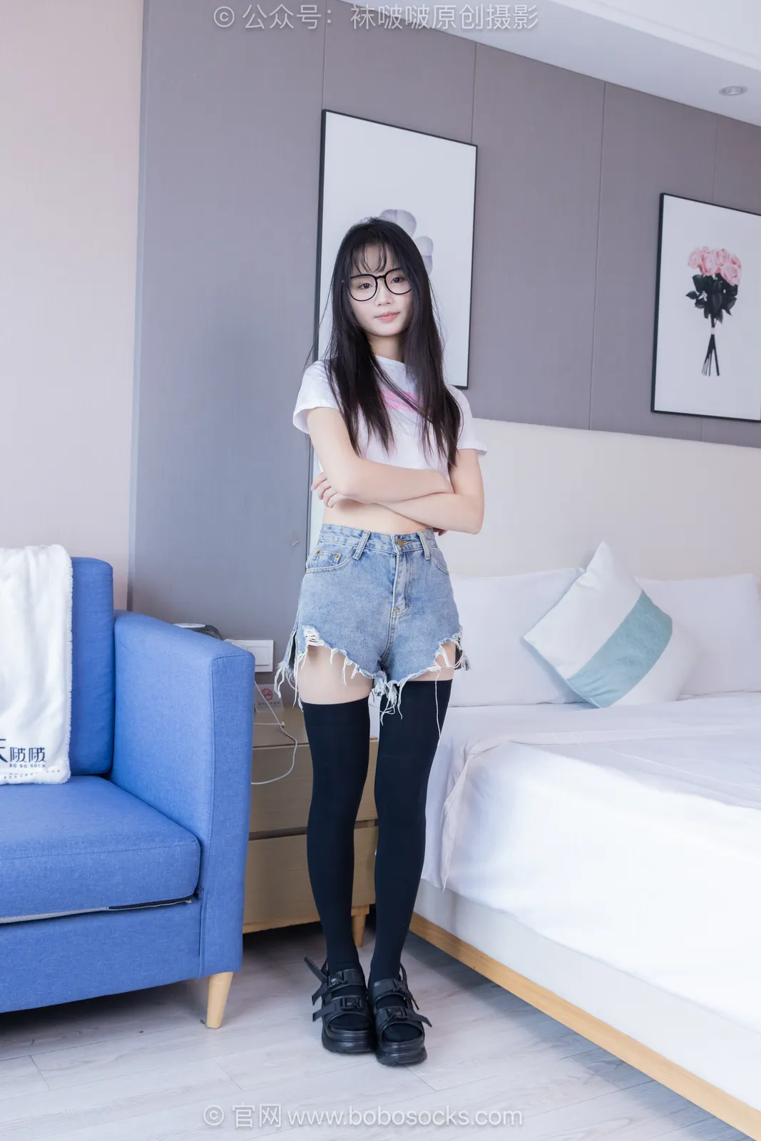 图片[2]-[BoBoSocks袜啵啵]积分限定作品 NO.052 甜甜圈-凉鞋、厚黑丝大腿袜、裸足穿鞋[157P+1V／7.63GB]-图宝宝