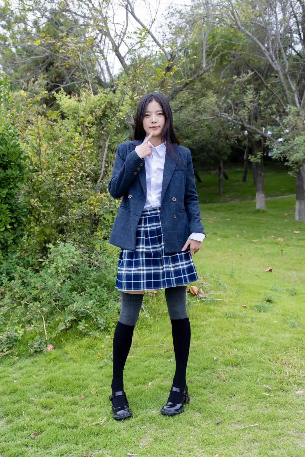 图片[3]-物恋传媒 NO.2762 茯苓-皮鞋、厚肉丝、黑灰大腿棉袜、jk制服[256P+1V／7.59GB]-图宝宝