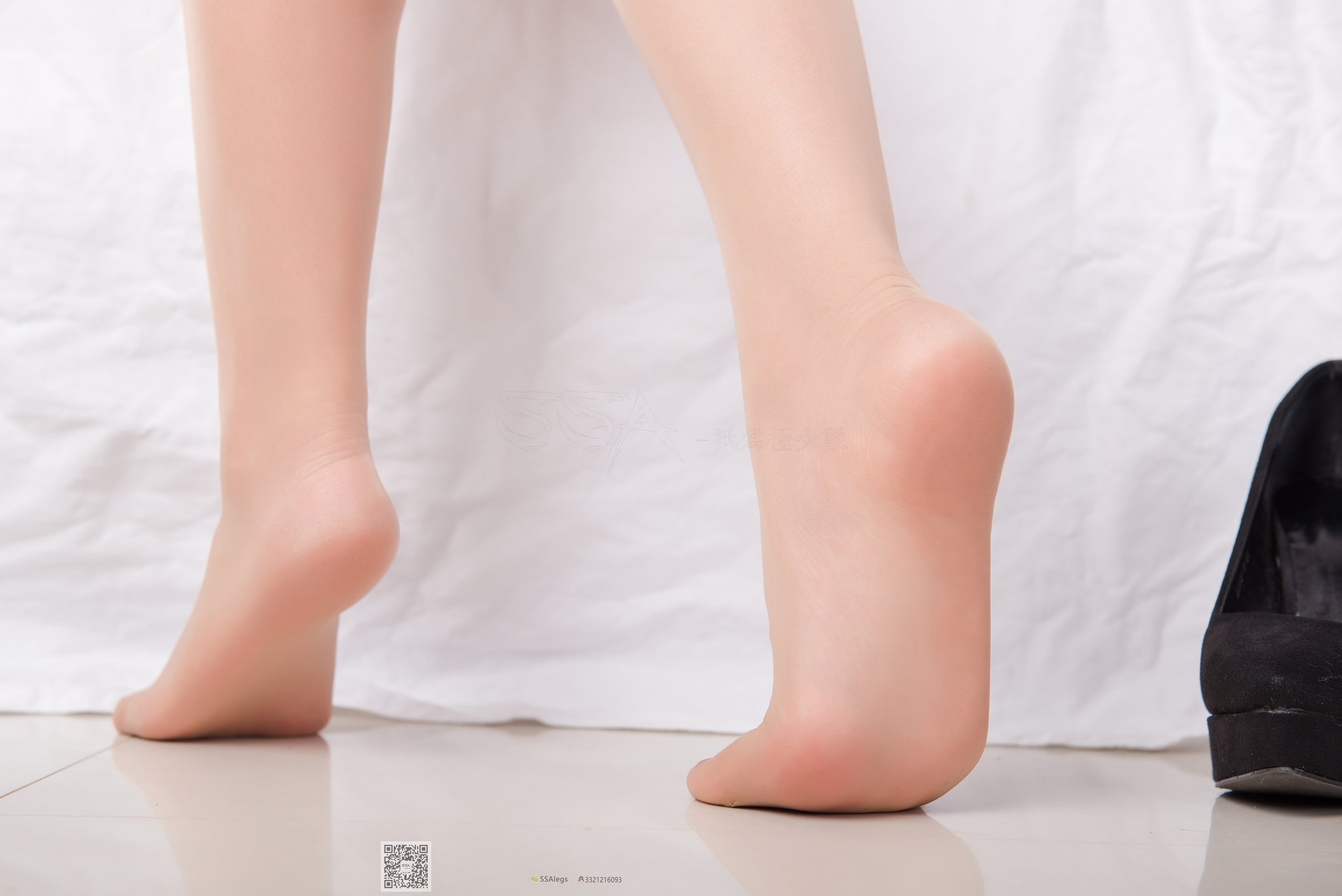 图片[3]-[SSA丝社]超清写真 NO.026 芷沫 混血美女的进口油亮咖啡色丝袜初体验[99P／944MB]-图宝宝