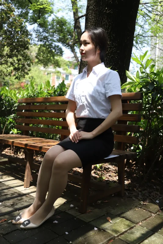 大西瓜爱牙膏-2020 01X活动 模特2（二） 户外制服ol-1-图宝宝