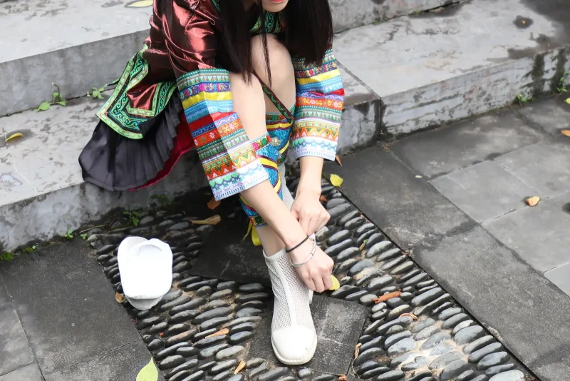 大西瓜爱牙膏-2019 10X活动 模特2（二） 民族服装长丝-图宝宝