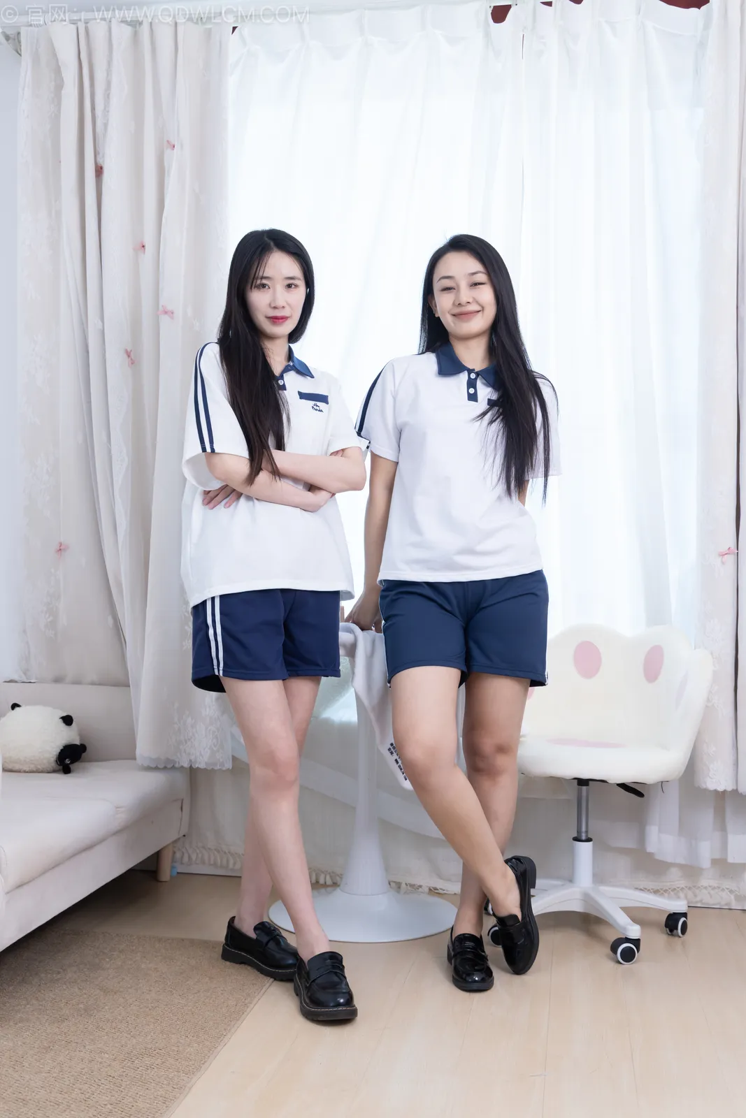 图片[1]-物恋传媒 NO.2772 菜菜&岚岚-皮鞋、白船袜、裸足[175P+1V／5.98GB]-图宝宝