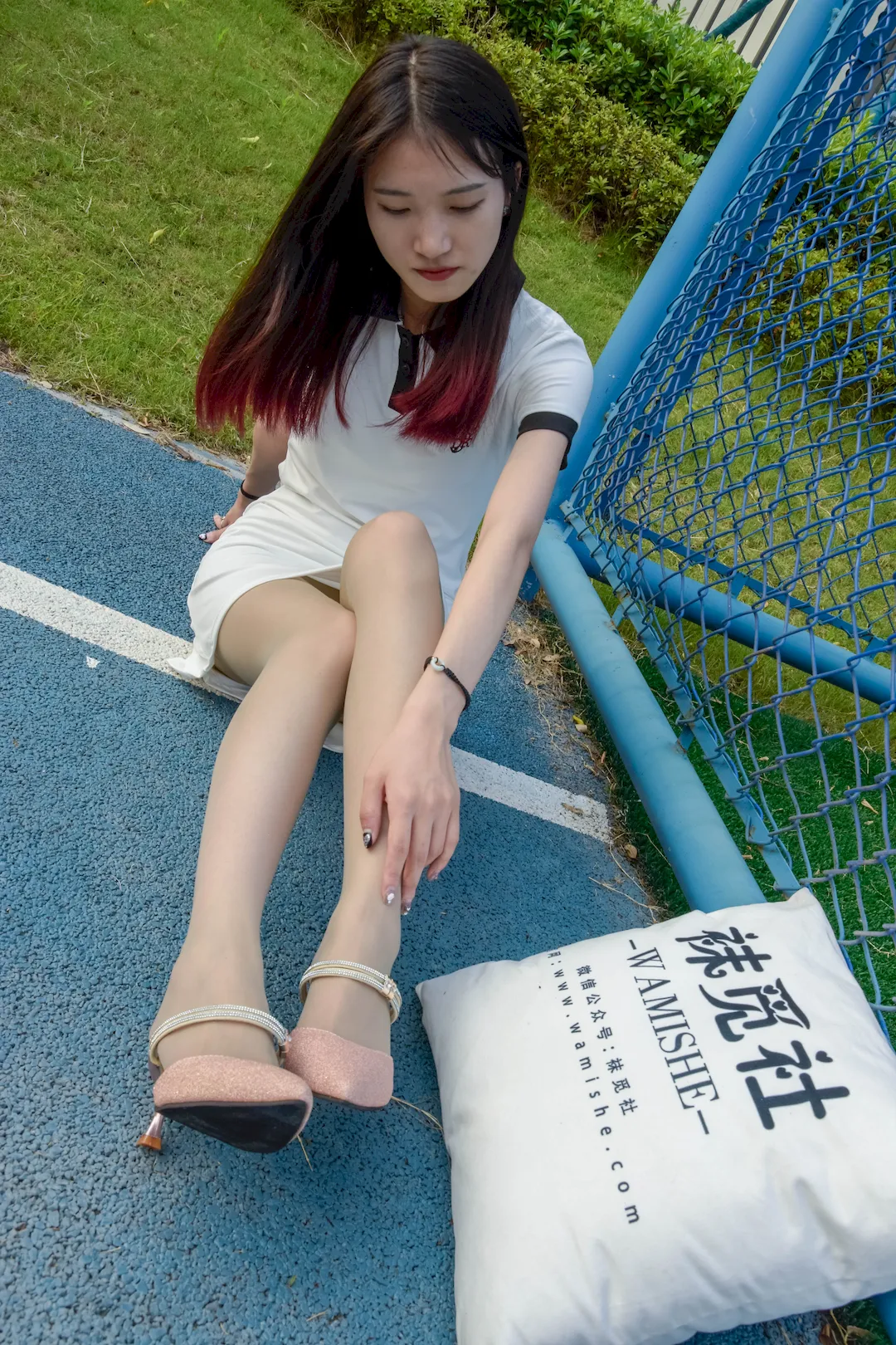 图片[3]-袜觅社 NO.026 奶茶[89P/1V/8.99GB]-图宝宝