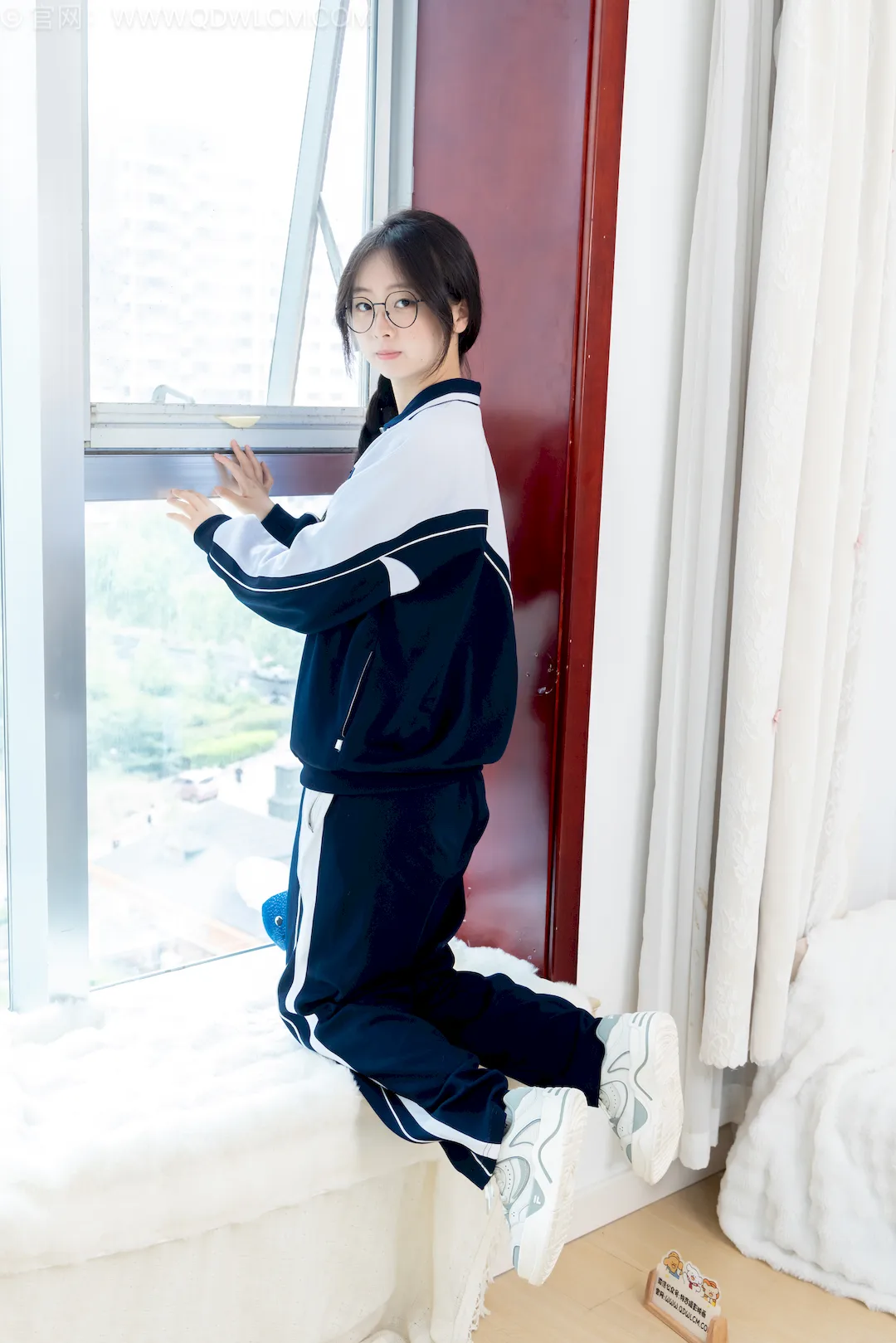 图片[3]-勿恋传媒 NO.2791 萌萌-板鞋、白棉袜、薄肉丝、校服裤里丝[151P/1V/3.91GB]-图宝宝
