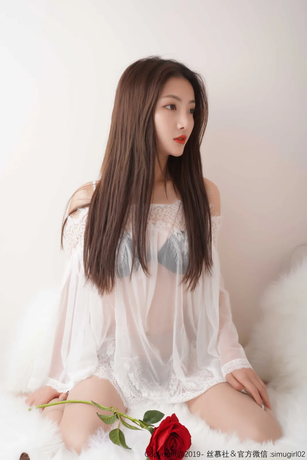 图片[2]-[丝慕SMOU]海外版 H001 夏子楠[58P+1V／172MB]-图宝宝