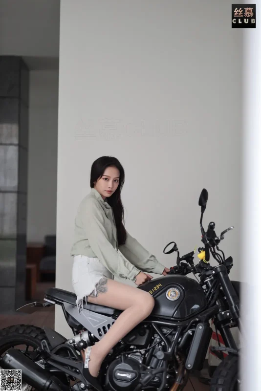 SM095 模特：小舒淇《肉丝女骑手》-图宝宝