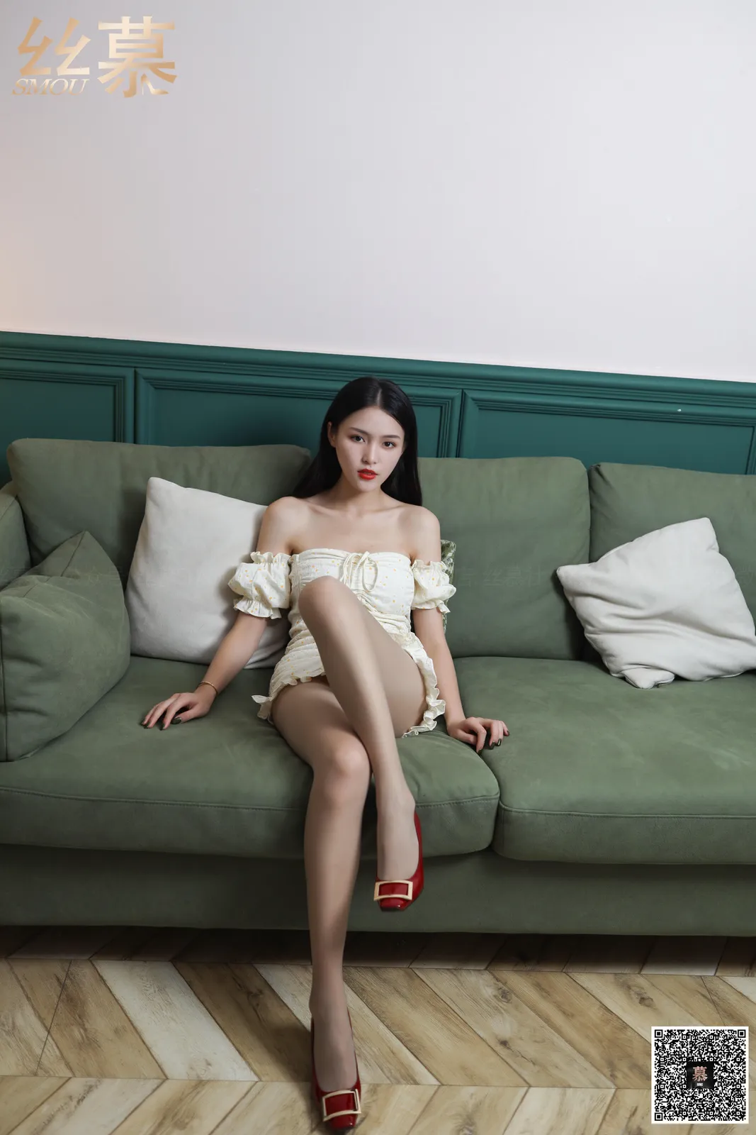 图片[3]-[丝慕GIRL]特写集 TX056 泡芙《玩坏沙发》[78P+1V／293MB]-图宝宝